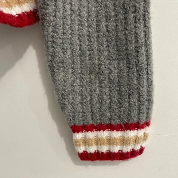 American Eagle Sweater - Picture 6 of 9